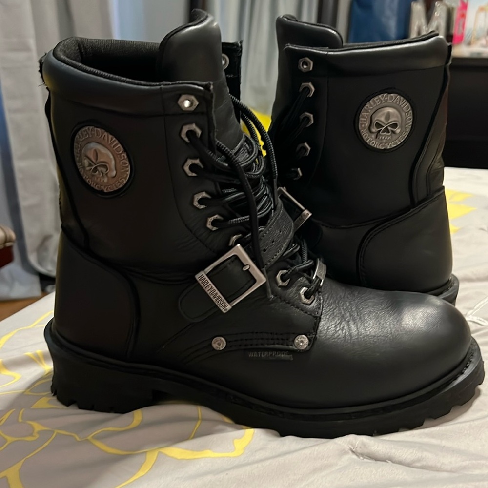 Men’s faded glory leather skull riding boots